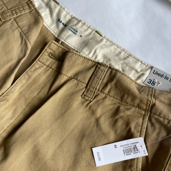 NWT Men’s Khaki Shorts - Picture 2 of 3